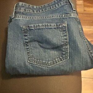 Levi’s woman’s 14 M